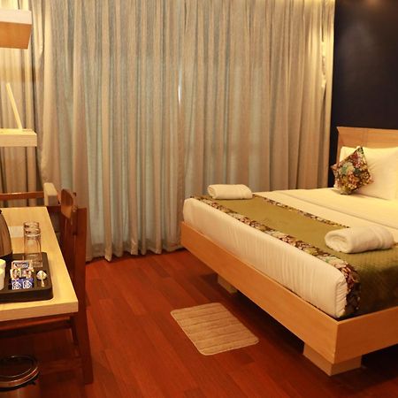 Gracias Cafe & Resort Morjim Dış mekan fotoğraf