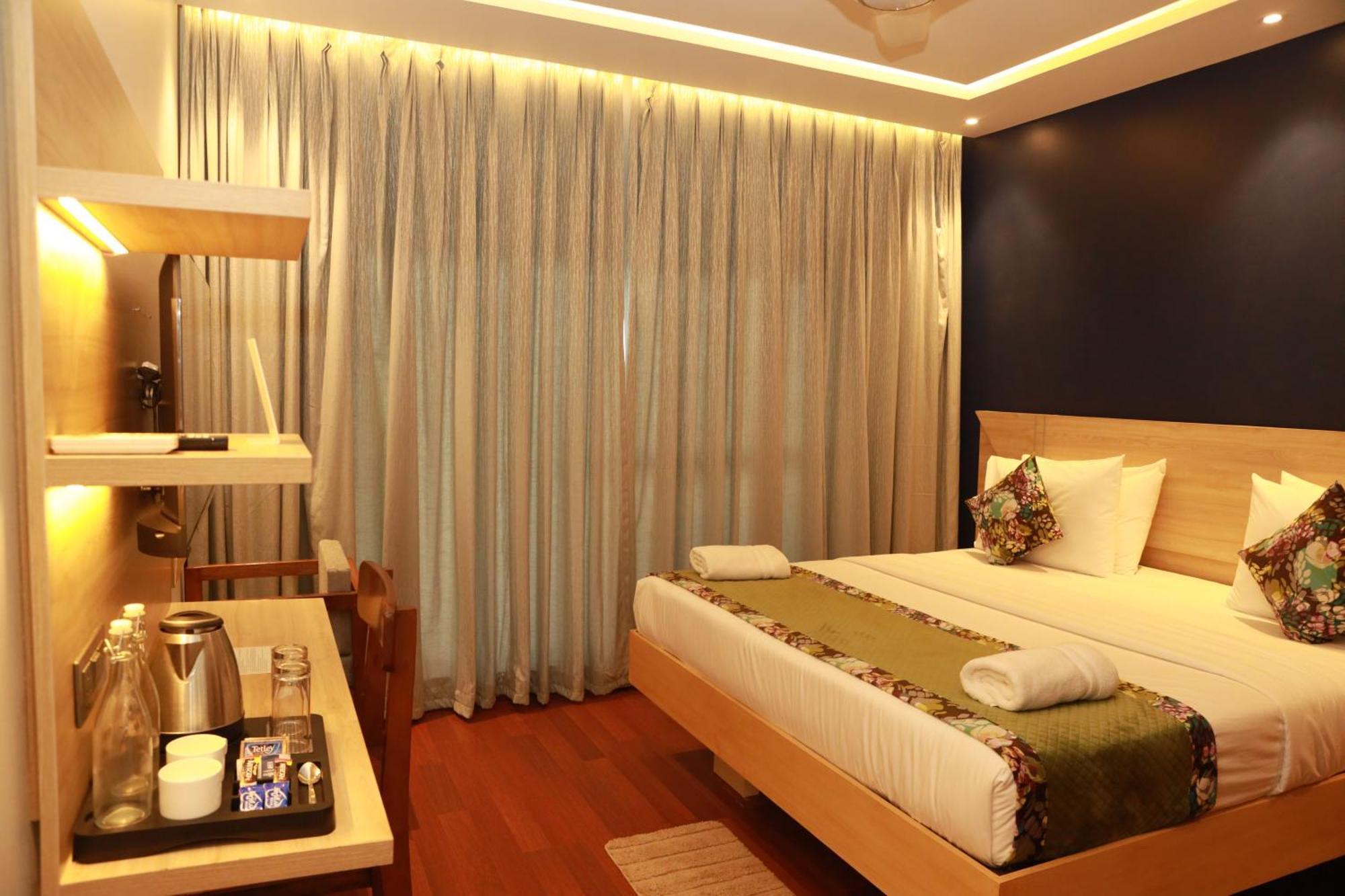 Gracias Cafe & Resort Morjim Dış mekan fotoğraf