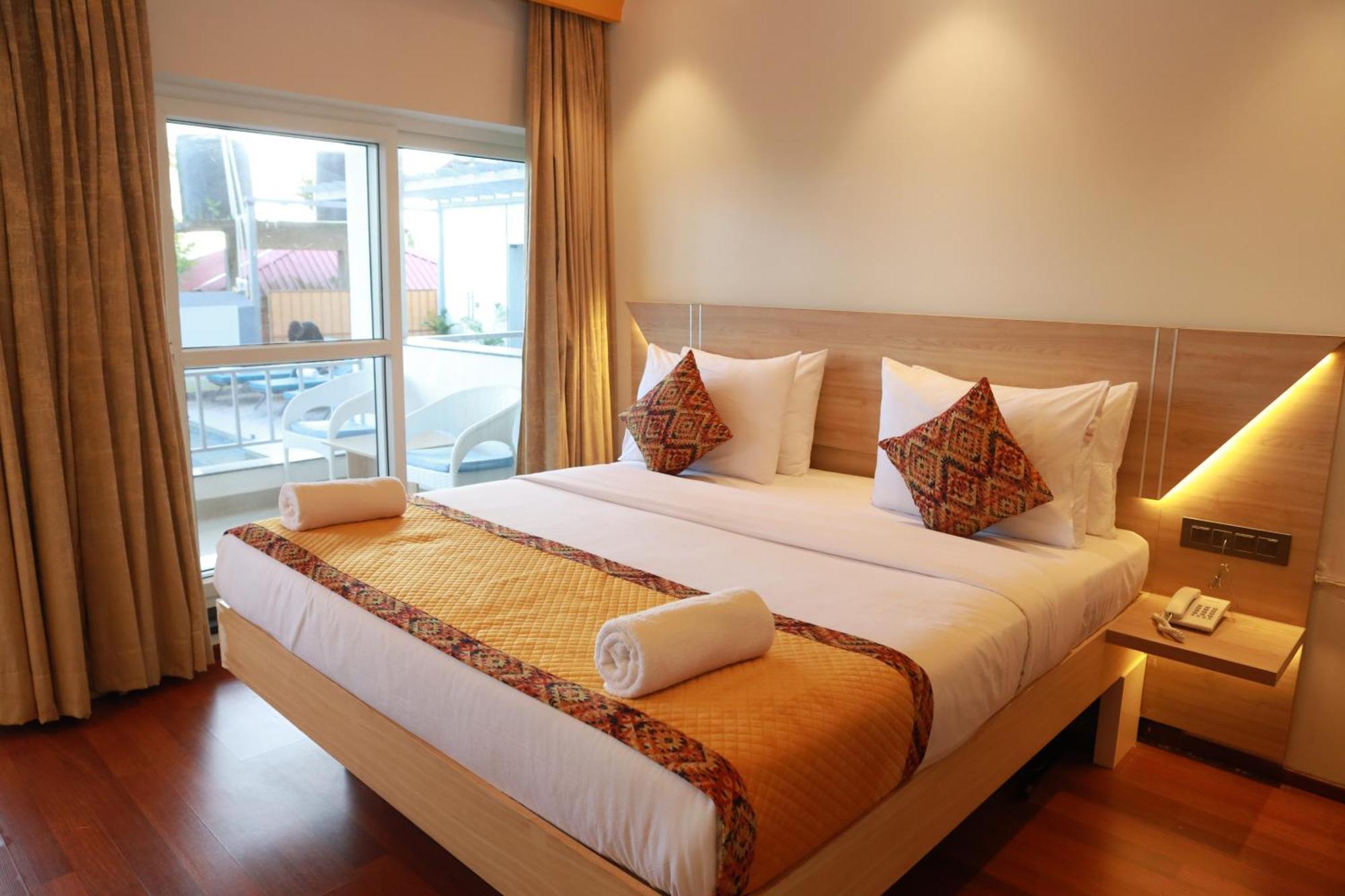 Gracias Cafe & Resort Morjim Dış mekan fotoğraf