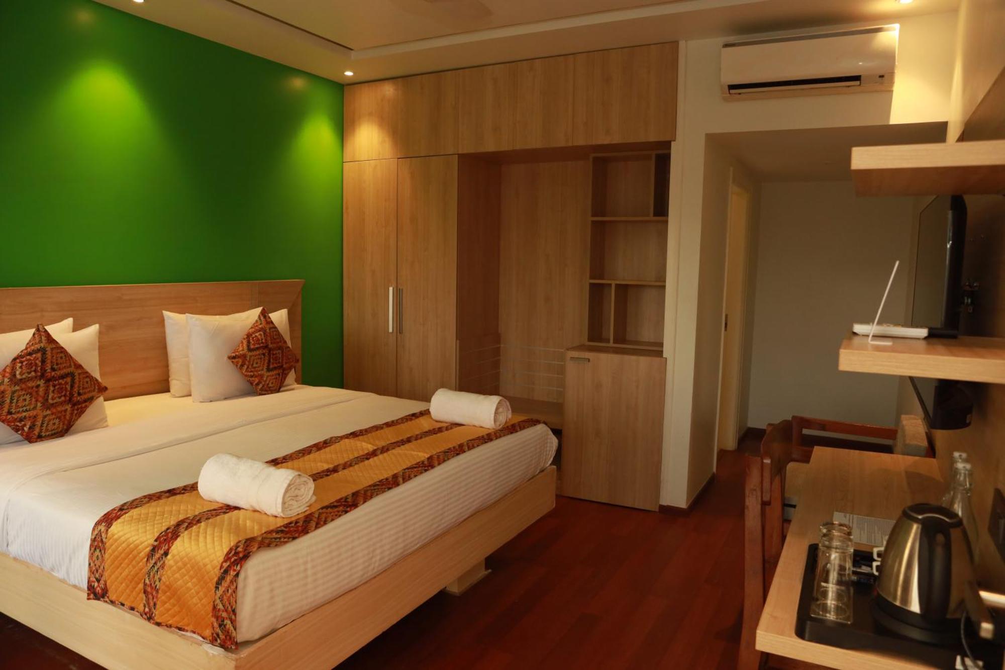 Gracias Cafe & Resort Morjim Dış mekan fotoğraf