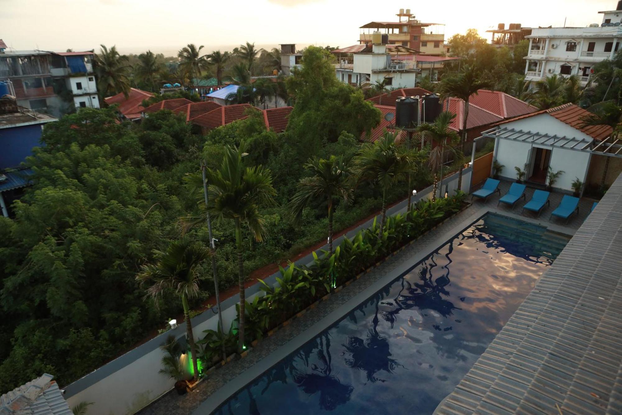Gracias Cafe & Resort Morjim Dış mekan fotoğraf